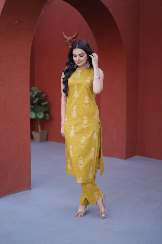 Rubika Cotton Printed Kurti with Pant Designer Collection